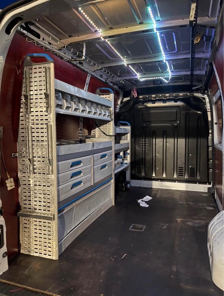 Aménagement utilitaire professionnel, Enlèvement ou Envoi