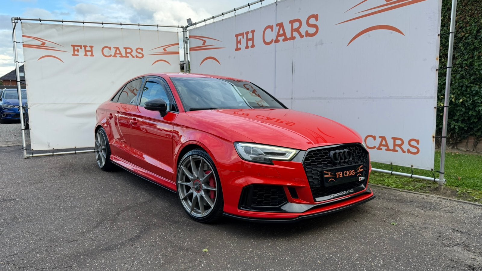 AUDI RS3 2.5 TFSI QUATTRO *S TRONIC*480 PK*SEDAN*B&O*MATRIX*, Rouge, 188 g/km, Euro 6, Entreprise