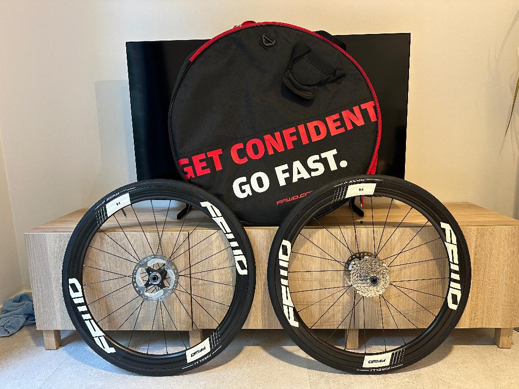 FFWD F4r DT350 (compleet! met banden, cassette, schijven), Fietsen en Brommers, Fietsonderdelen, Gebruikt, Ophalen of Verzenden