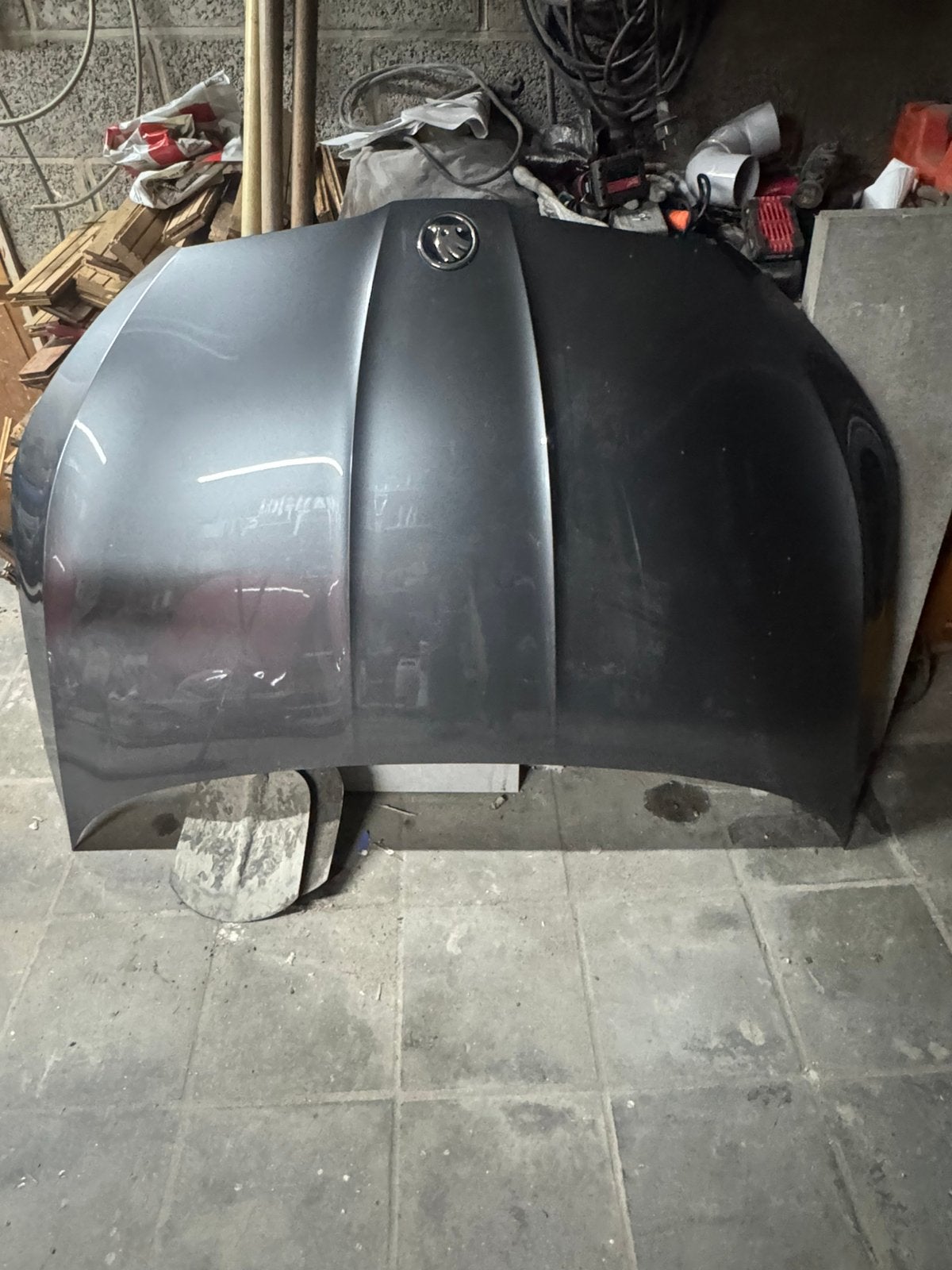 Capot avant skoda fabia, Enlèvement, Avant, Skoda