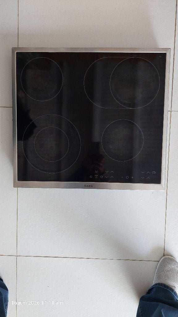 keramische kookplaat, Elektronische apparatuur, Kookplaten, Gebruikt, Inbouw, Keramisch, 4 kookzones, Ophalen