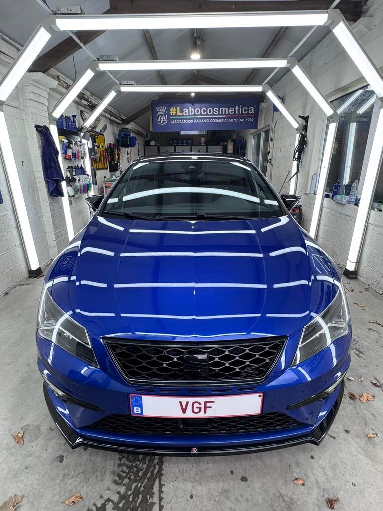 Seat leon cupra 300 schade rechts, Auto's, Euro 5, Zwart, 4 cilinders, 220 kW