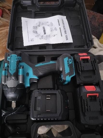Klopper 1000Nm oplader met 2 batt+., Doe-het-zelf en Bouw, Ophalen, Zo goed als nieuw