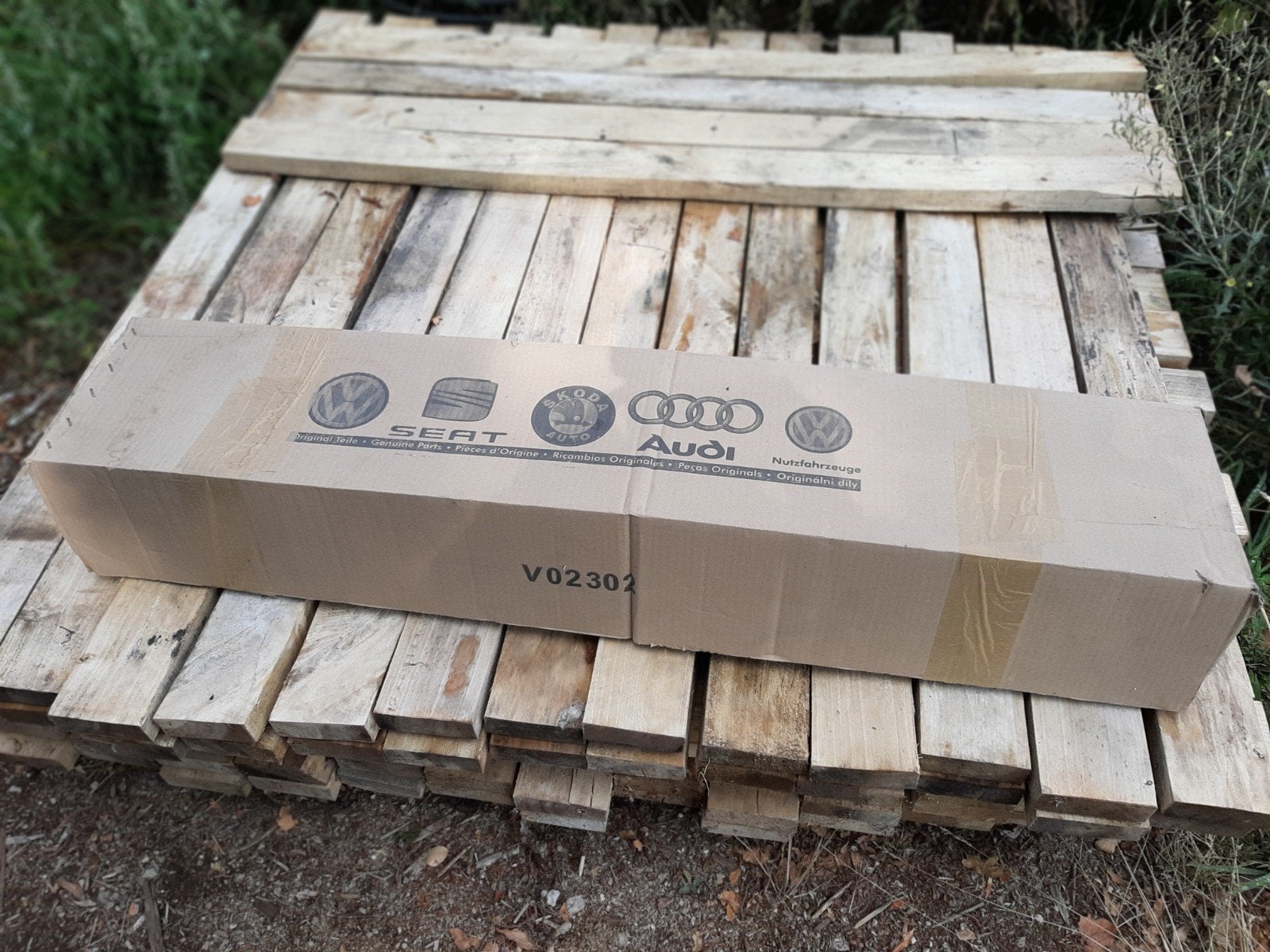Volkswagen Polo bumper grill, Auto-onderdelen, Nieuw, Ophalen of Verzenden, Bumper, Volkswagen