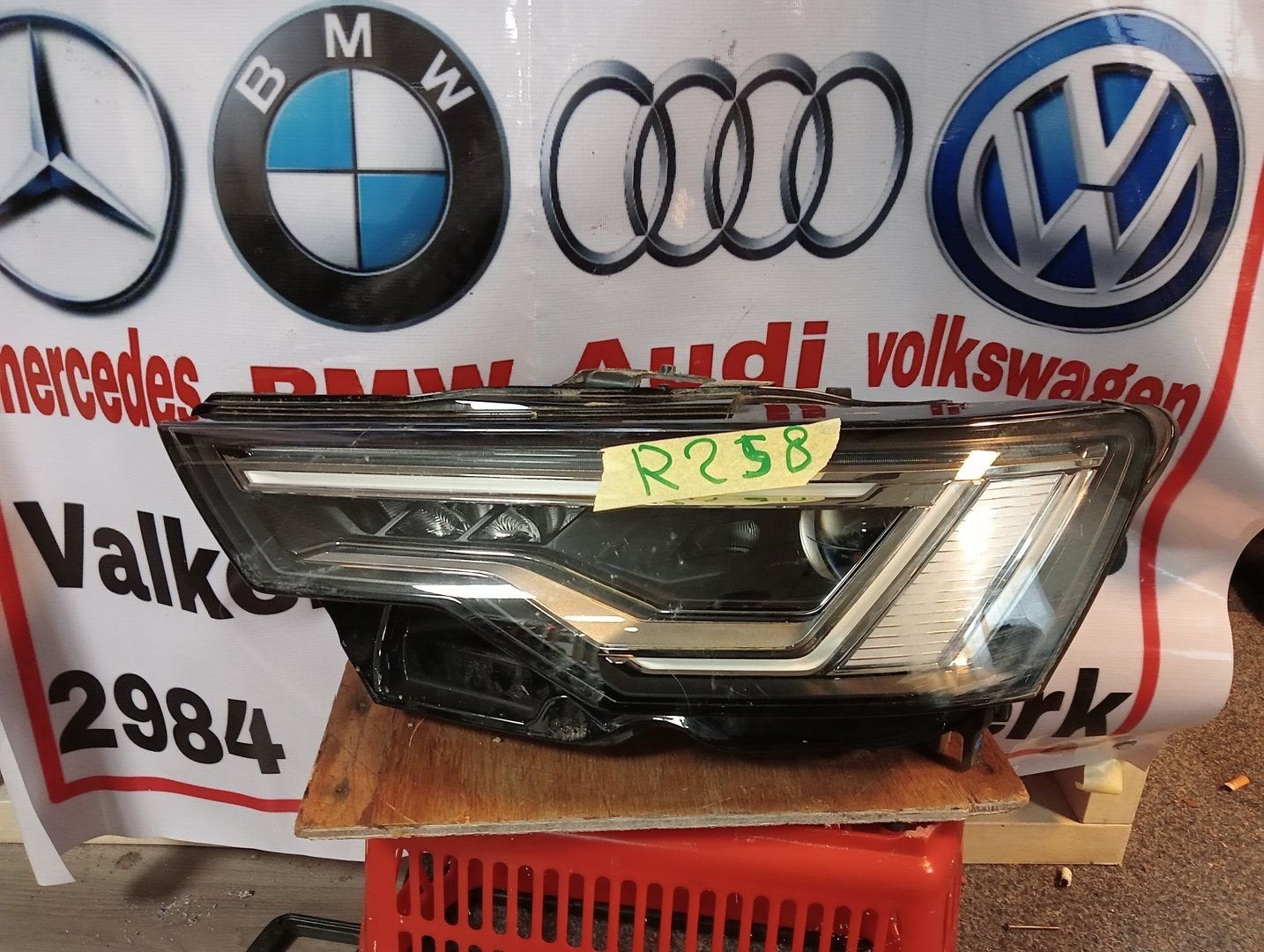 Audi A6 4K Matrix Koplamp Links 4k0941039, Gebruikt, -, -, -