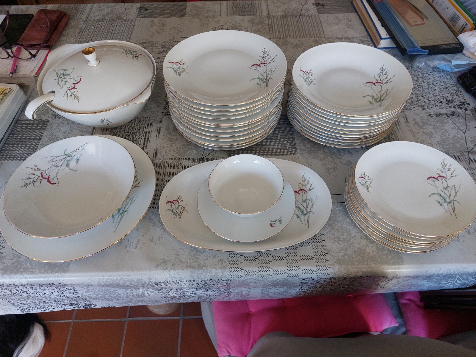 Grand Service Porcelaine Bavaria Seltmann Weiden Isolde Vint, Enlèvement