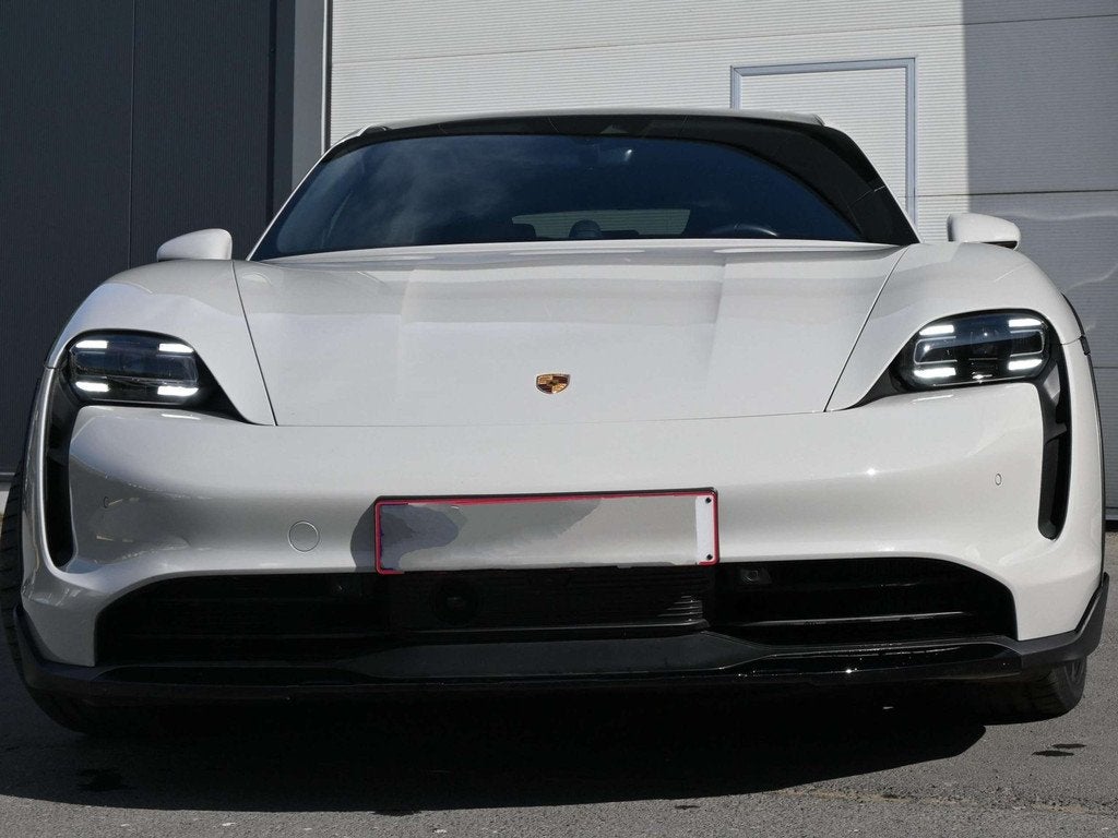 Porsche Taycan Taycan Cross Turismo 93.4 kWh - Porsche Appro, Autos, Porsche, Cuir, Argent ou Gris, Achat, 381 ch