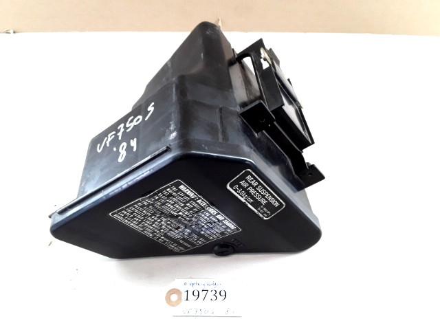 VF750S 1982 - 1983 Honda Koffers Opbergkoffer D1-37210, Motoren, Onderdelen | Honda