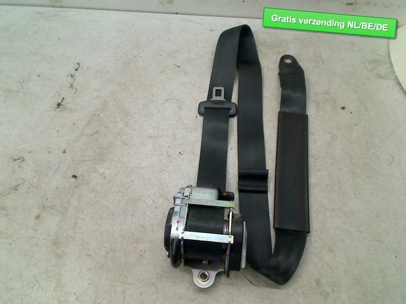 CEINTURE DE SECURITE TENSIONNEUR AVANT DROIT Doblo (263), FCA Germany GmbH, IPC D1-09 Bahnhofsplatz
65423  Rüsselsheim am Main, DE