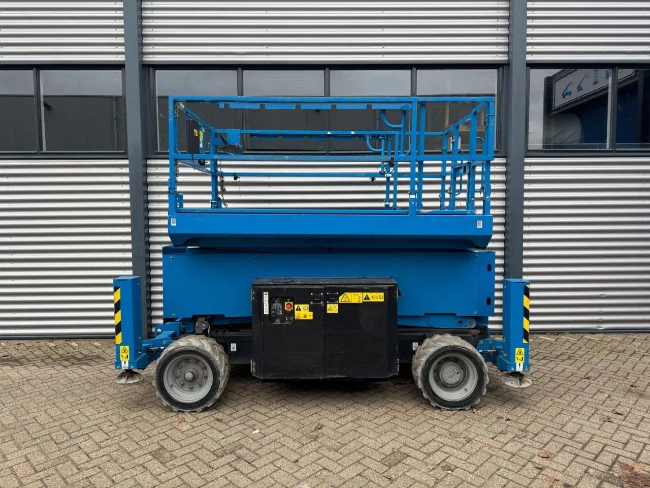 Genie GS4069DC Hoogwerker Schaarhoogwerker (bj 2014), Articles professionnels