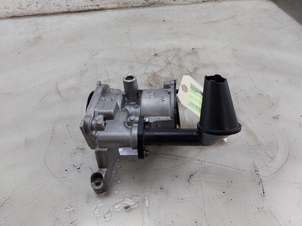OLIEPOMP Volkswagen Transporter T6 (|04L145208AE|), Gebruikt, Volkswagen, Volkswagen AG, Kundenbetreuung@volkswagen.de