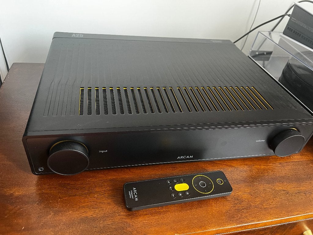 Arcam Radia A25 - perfecte staat met doos, Overige merken, Ophalen of Verzenden, Zo goed als nieuw, 60 tot 120 watt