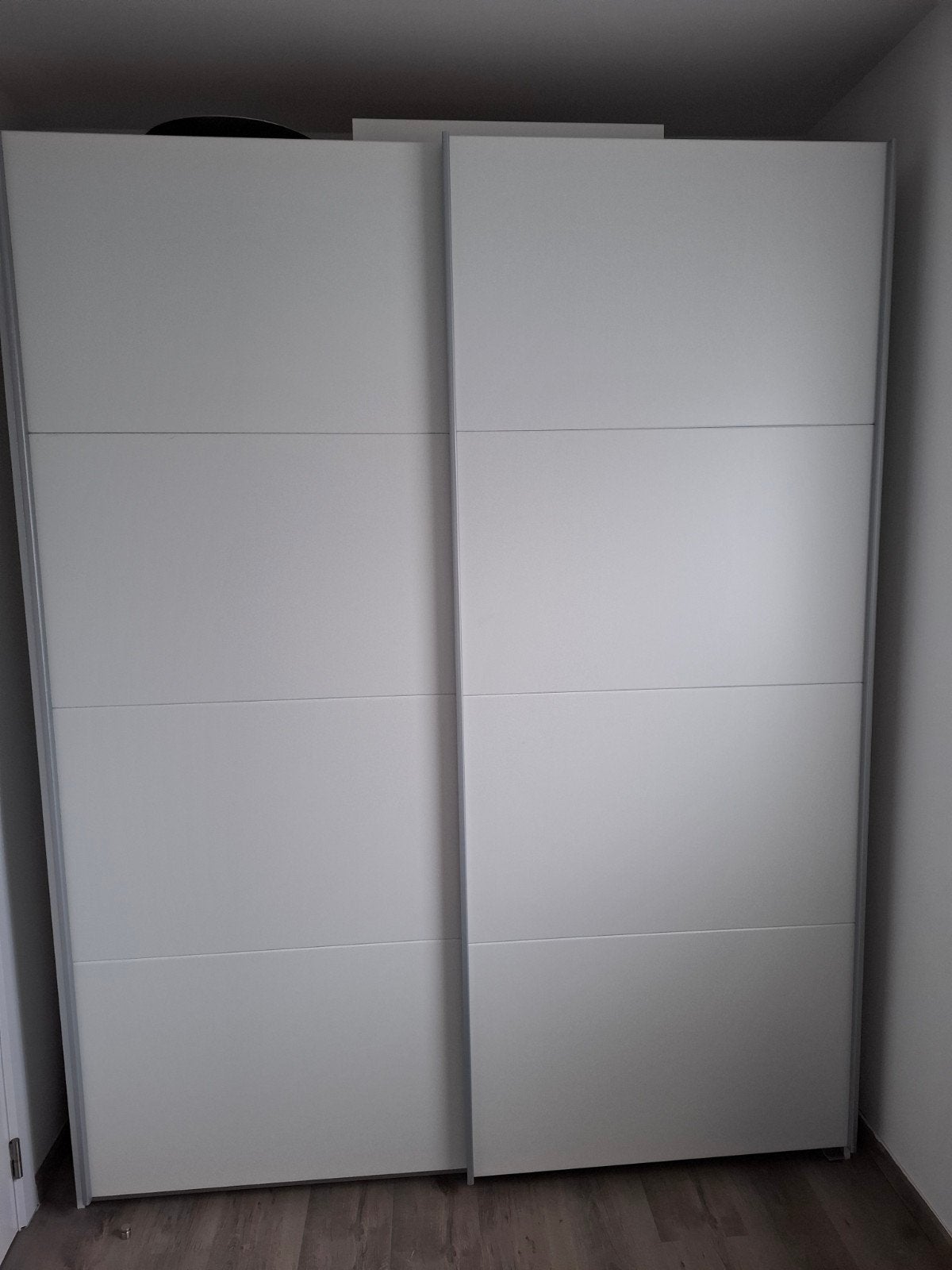 Kleerkasten met schuifdeur 2 kasten dringendweg, Ophalen of Verzenden