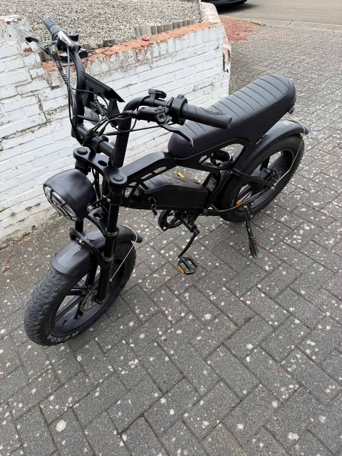 Elektrische fatbike v20 pro werkt perfect, Fietsen en Brommers, Ophalen, Zo goed als nieuw