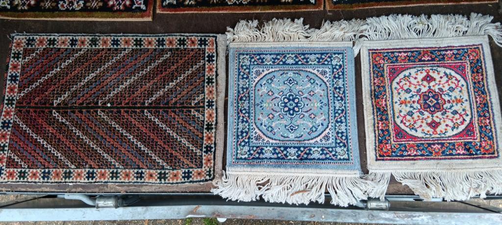 Set kleine perzische tapijten, Ophalen