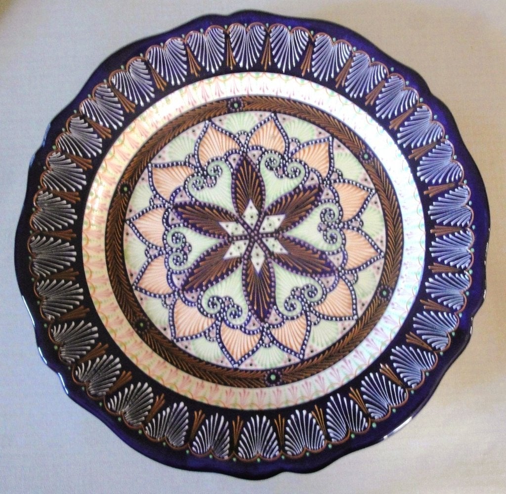 PLAT DECORATIF en FAIENCE de QUIMPER, Antiquités & Art, Enlèvement