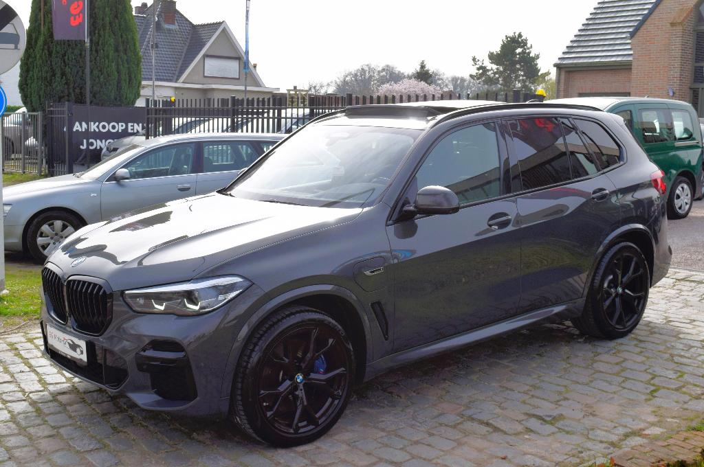 BMW X5 xDrive45e/M SPORT/Individual/MEGA FULL, Auto's, BMW, Automaat, Bedrijf, 5 zetels, Hybride Elektrisch/Benzine