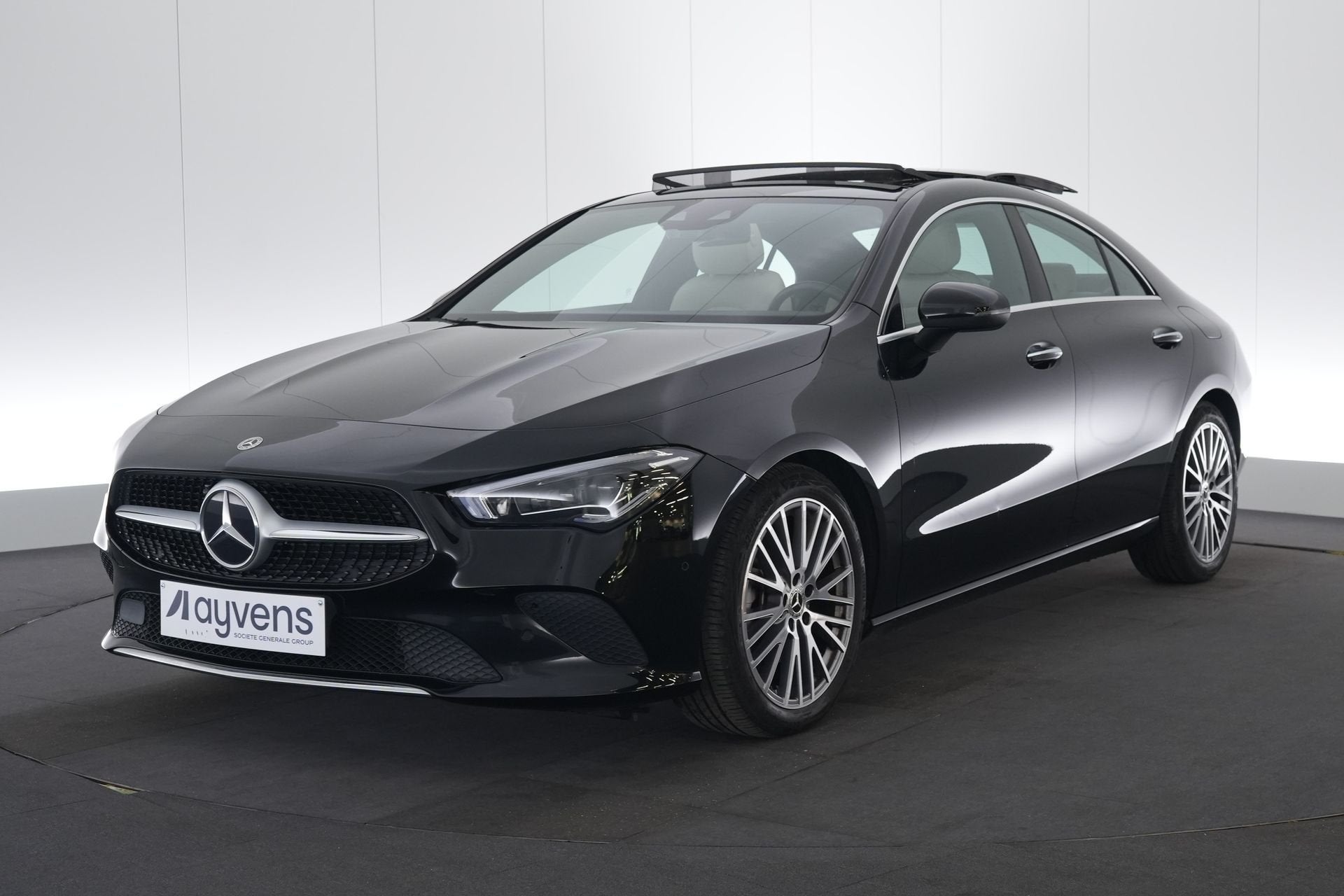 (2AST823) MERCEDES-BENZ CLA, Auto's, Voorwielaandrijving, Gebruikt, Euro 6, 116 pk