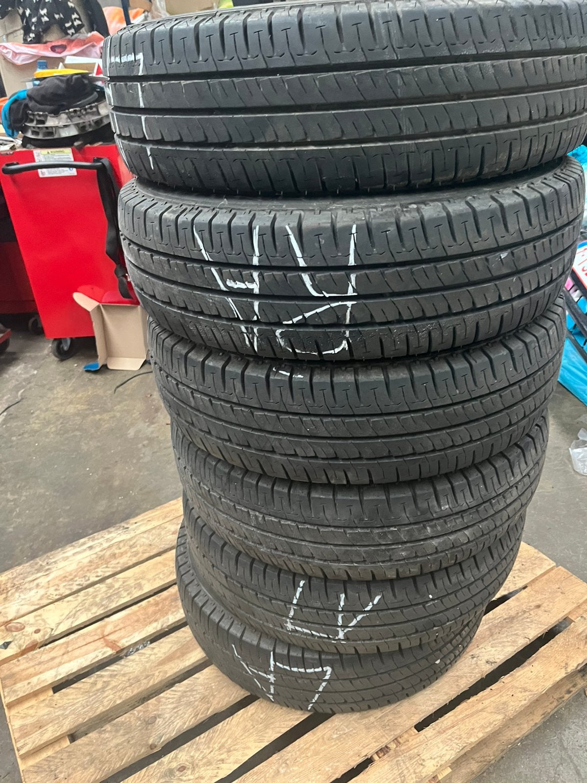6 X Pneus 205/75R16C comme neufs, Autos : Pièces & Accessoires, 16 pouces, Pneus été, Véhicule utilitaire, 205 mm