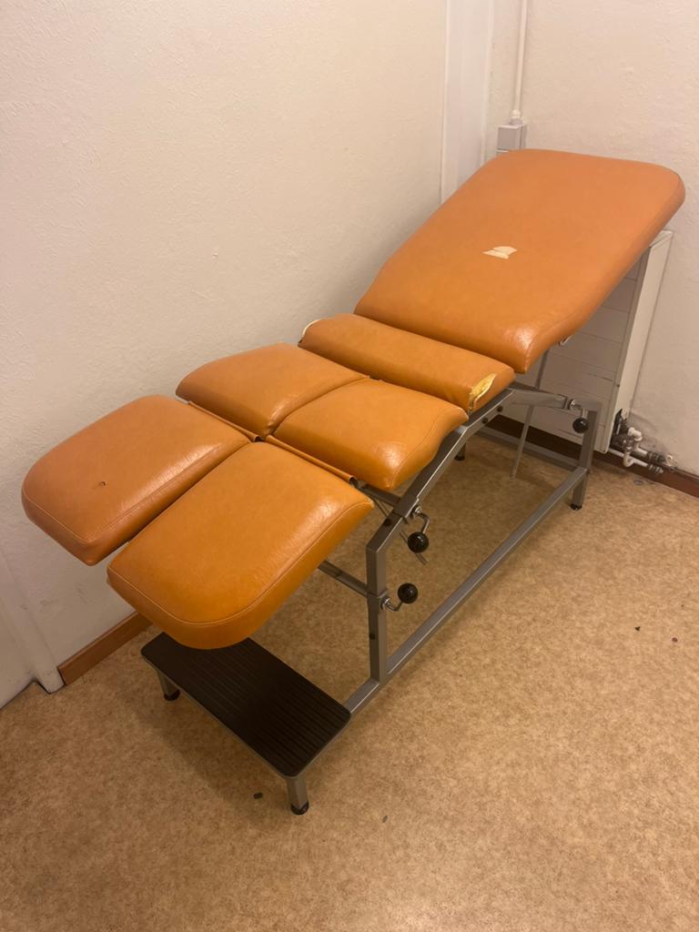 Vintage behandeltafel met kussens, Ophalen, Gebruikt, Massagetafel