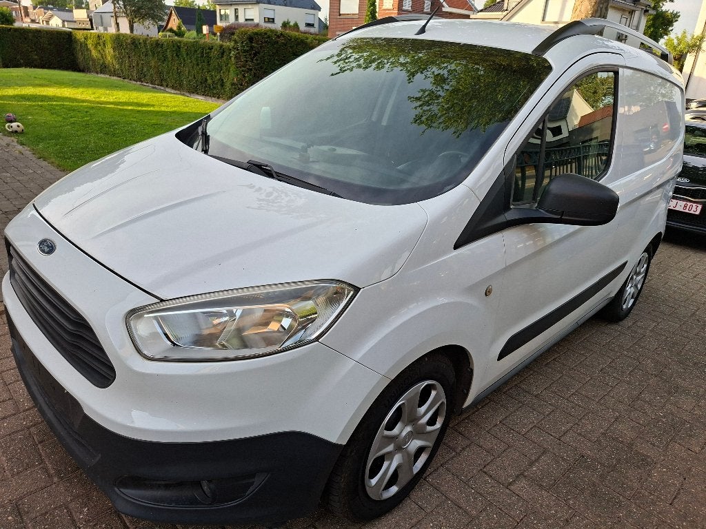 Ford Transit Courier 1.5 d/11-2015/Clim/Carplay/Parfait état, Euro 5, Achat, Entreprise, 2 places
