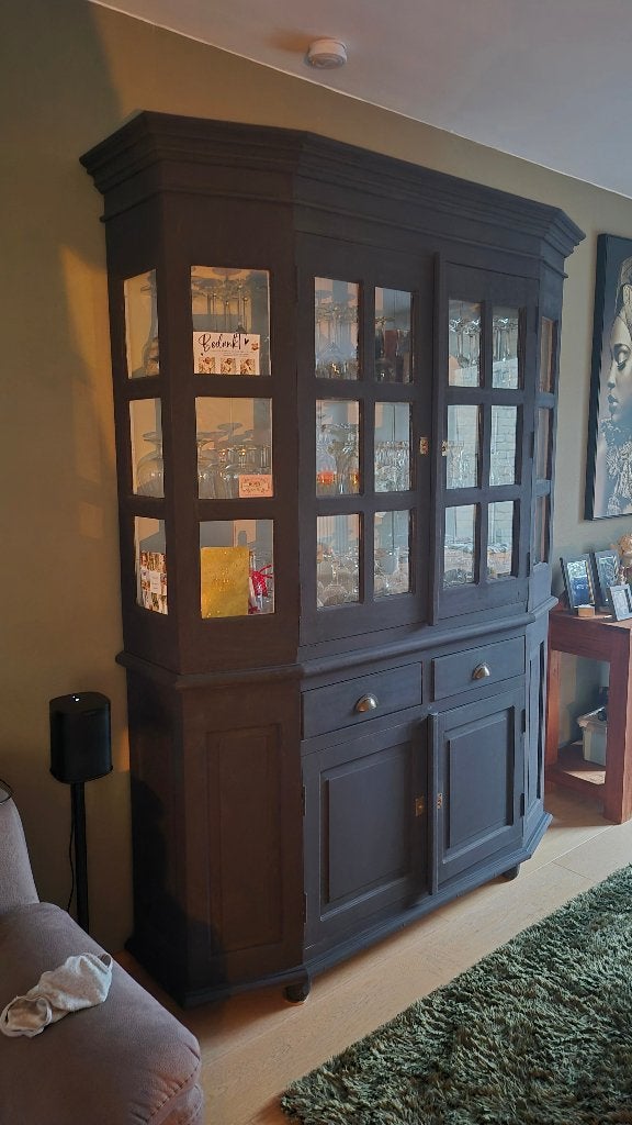 Mooie massieve zware  vitrine– kwalitatief en stevig, Antiek en Kunst, Ophalen