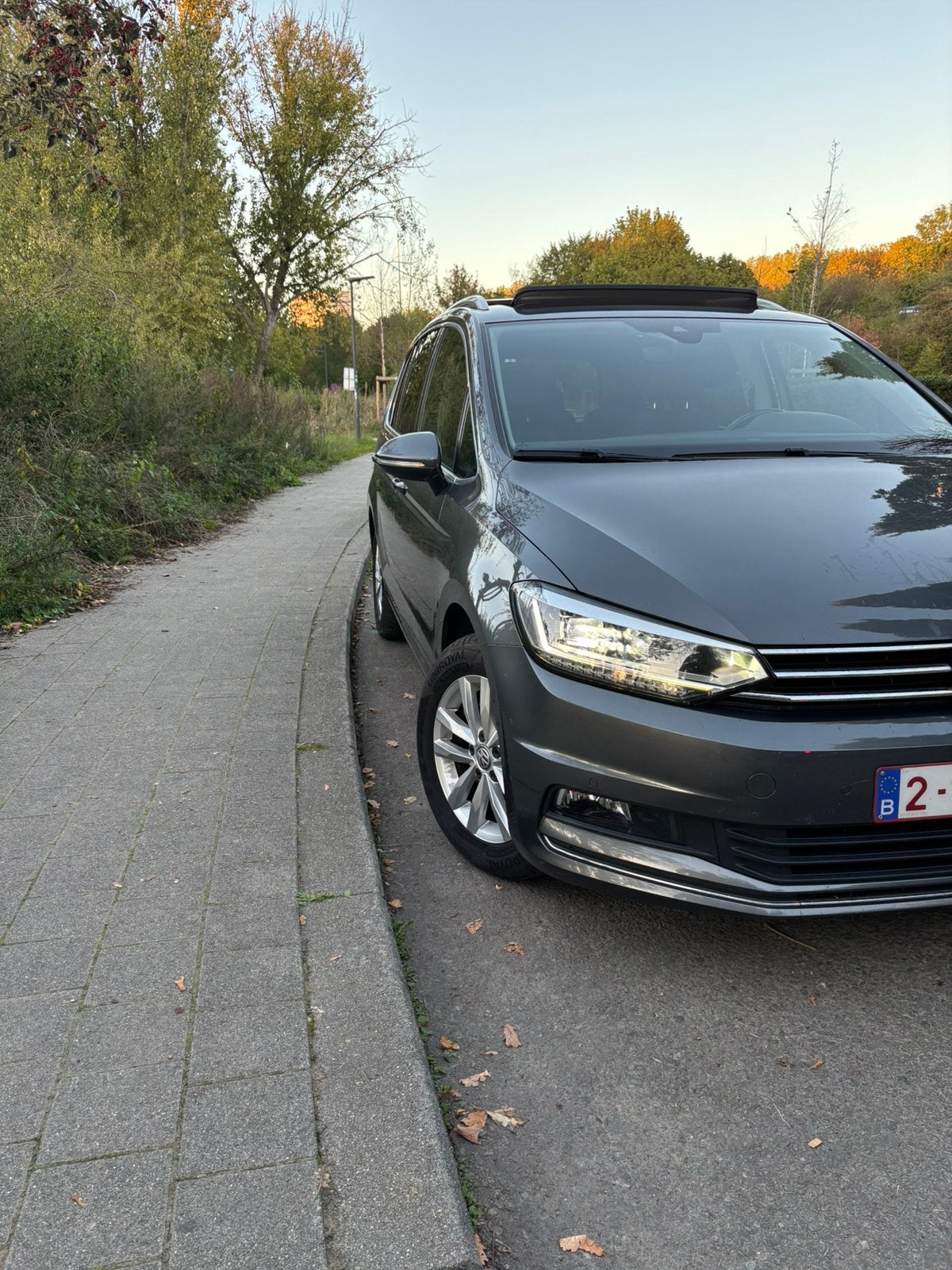 Volkswagen Touran 1.5 TSI ACT Highline OPF, Auto's, 1498 cc, 4 cilinders, Alcantara, Handgeschakeld