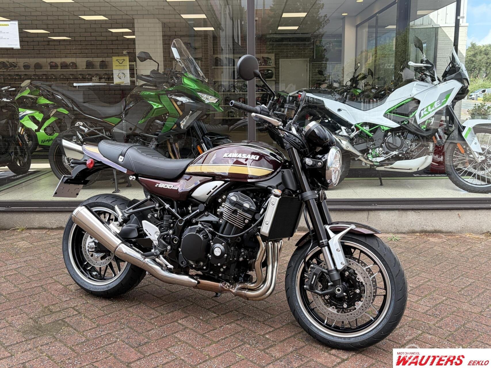 Kawasaki Z900RS, Motos, Motos | Kawasaki, Tourisme, Entreprise, Plus de 35 kW, ABS