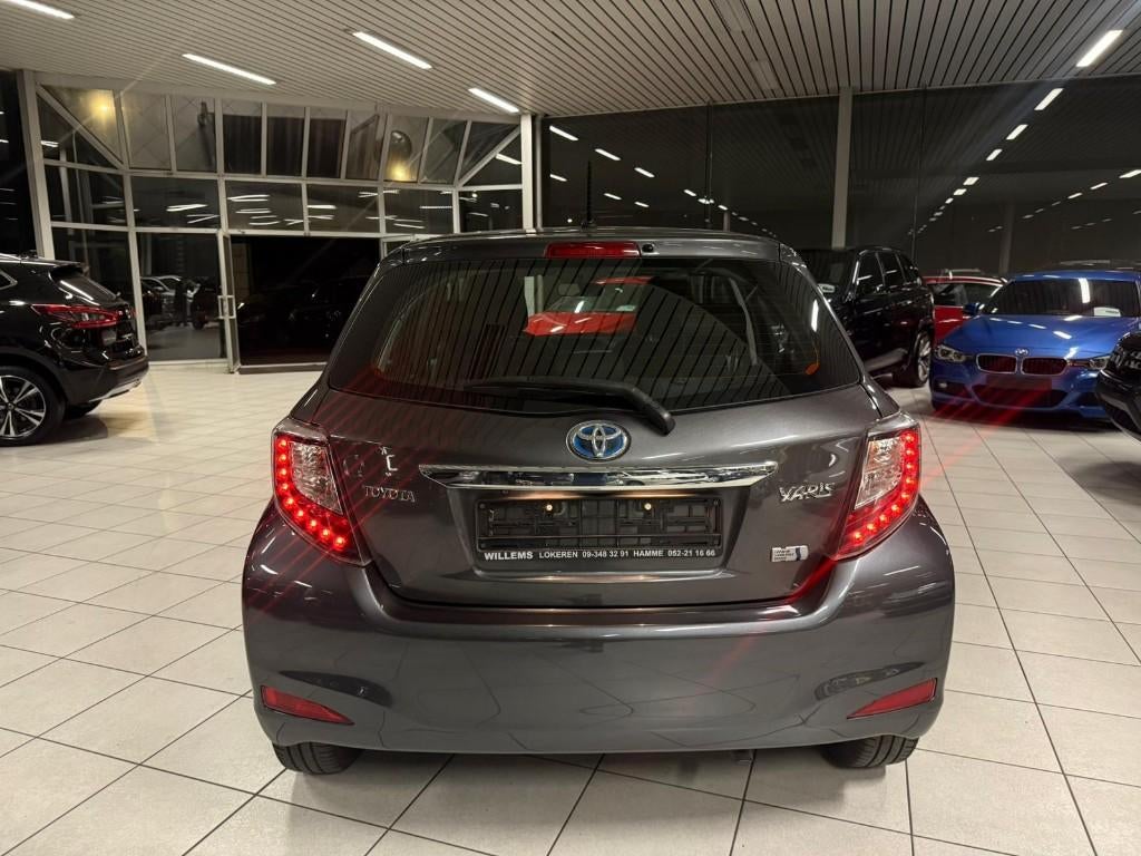Toyota Yaris 5D Comfort 1.5 Hybrid/Benzine 55kW Automaat, Auto's, Toyota, Automaat, Euro 5, Bedrijf, 5 deurs