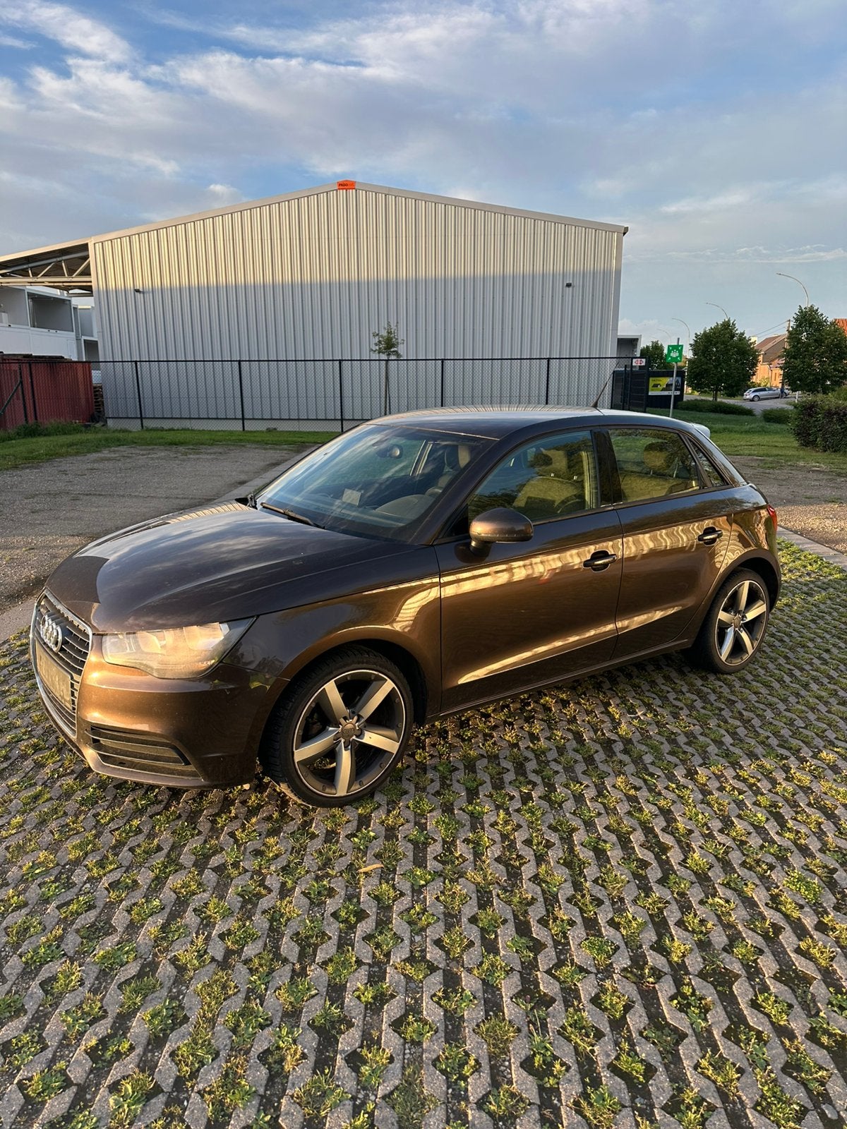 Audi A1 sportback 1600tdi 3500€, Euro 5, A1, Boîte manuelle, Autres couleurs