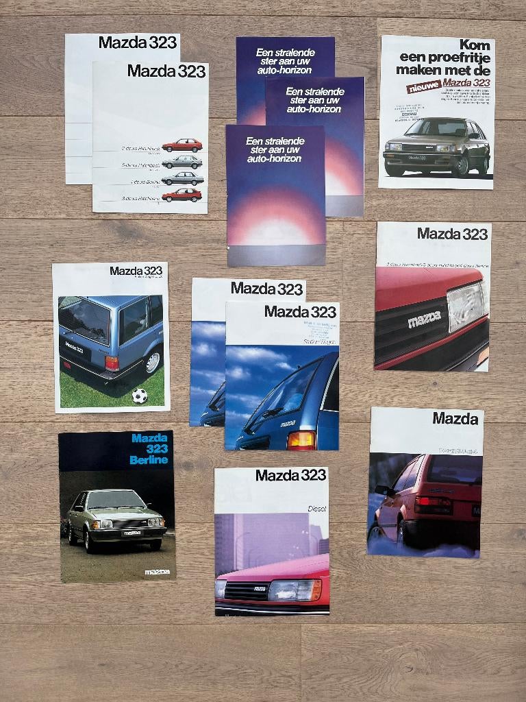 BROCHURES MAZDA 323 GTI - 323 GTX, Livres, Autos | Brochures & Magazines, Enlèvement ou Envoi, Utilisé, Mazda