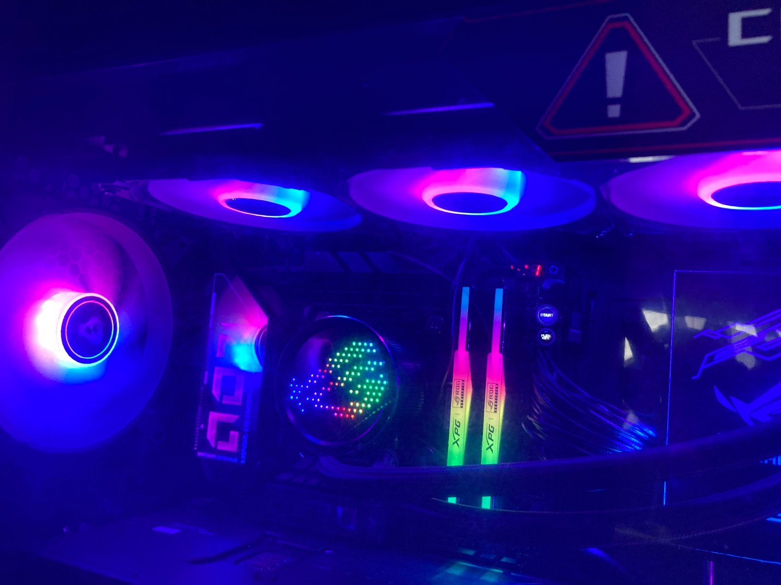 Asus ROG Ryuo III 360 ARGB, Computers en Software, Computerkoelers, Ophalen, Zo goed als nieuw