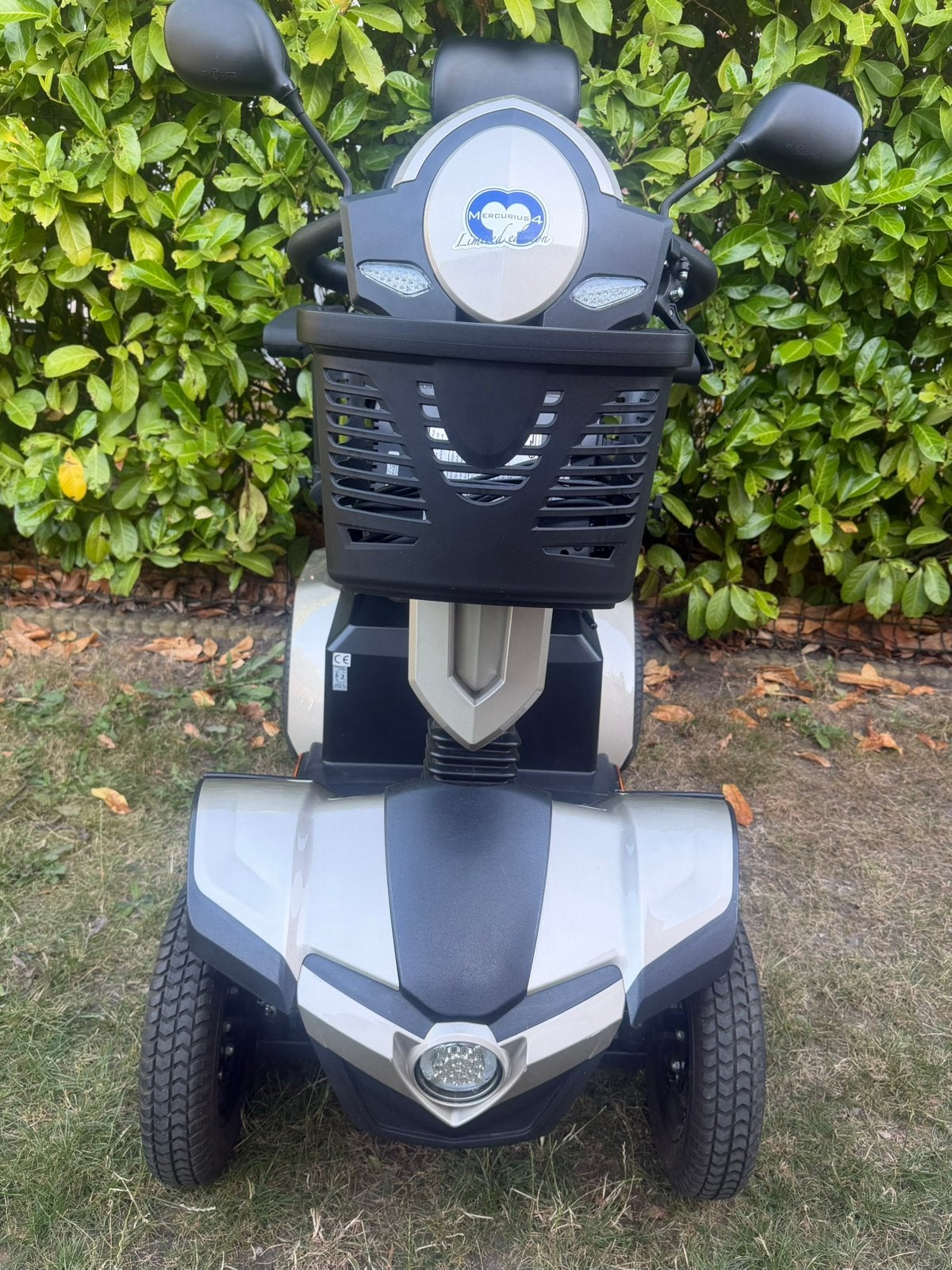 Luxueuze elektrische scootmobiel vermeiren in nieuwe staat, Ophalen of Verzenden, Zo goed als nieuw