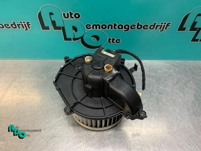 Moteur de ventilation chauffage d'un Peugeot Partner (Partne, -, 3 mois de garantie, Utilisé, -