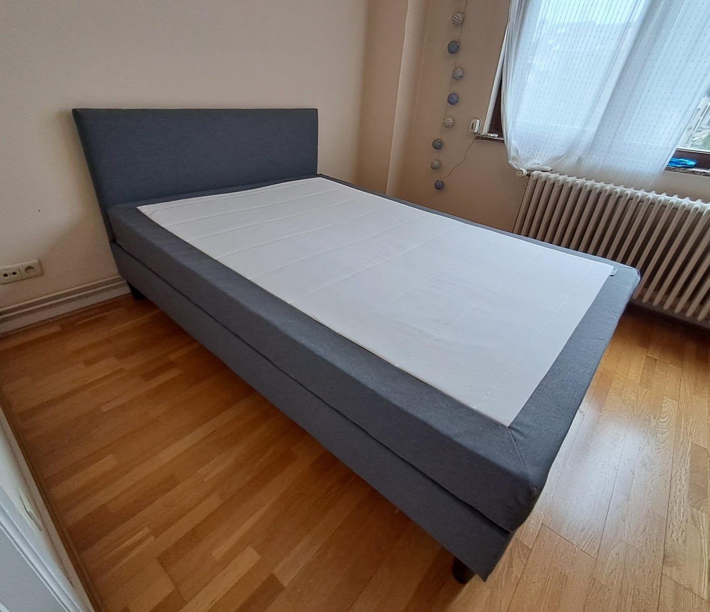 Matelas + surmatelas quasi neufs, Matelas, Enlèvement, 200 cm, Deux personnes