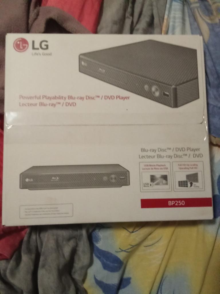 LG Blue Ray en dvd speler  nog nooit open gedaan is compleet, Audio, Tv en Foto, DVD spelers, Ophalen of Verzenden, Nieuw, Dvd-speler