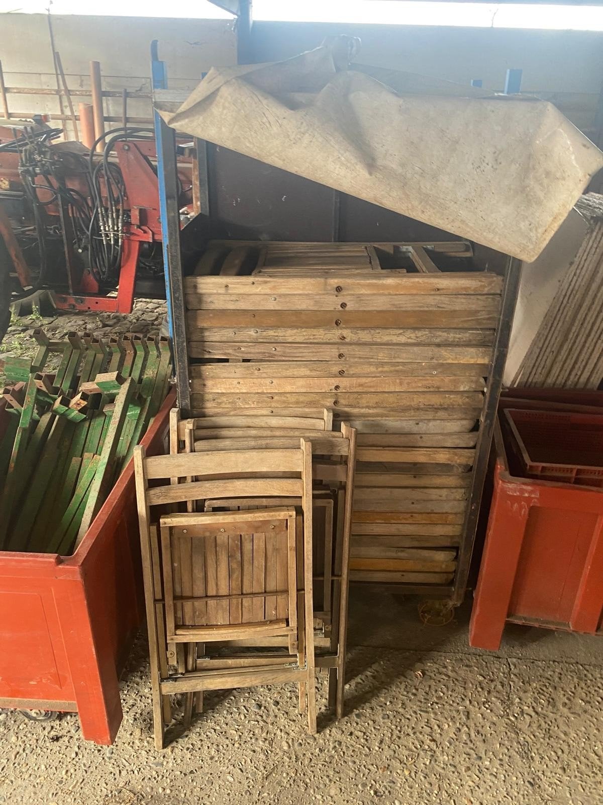 55 houten klapstoelen – ideaal voor horeca, evenementen of t, Ophalen, Gebruikt, Bruin, Hout
