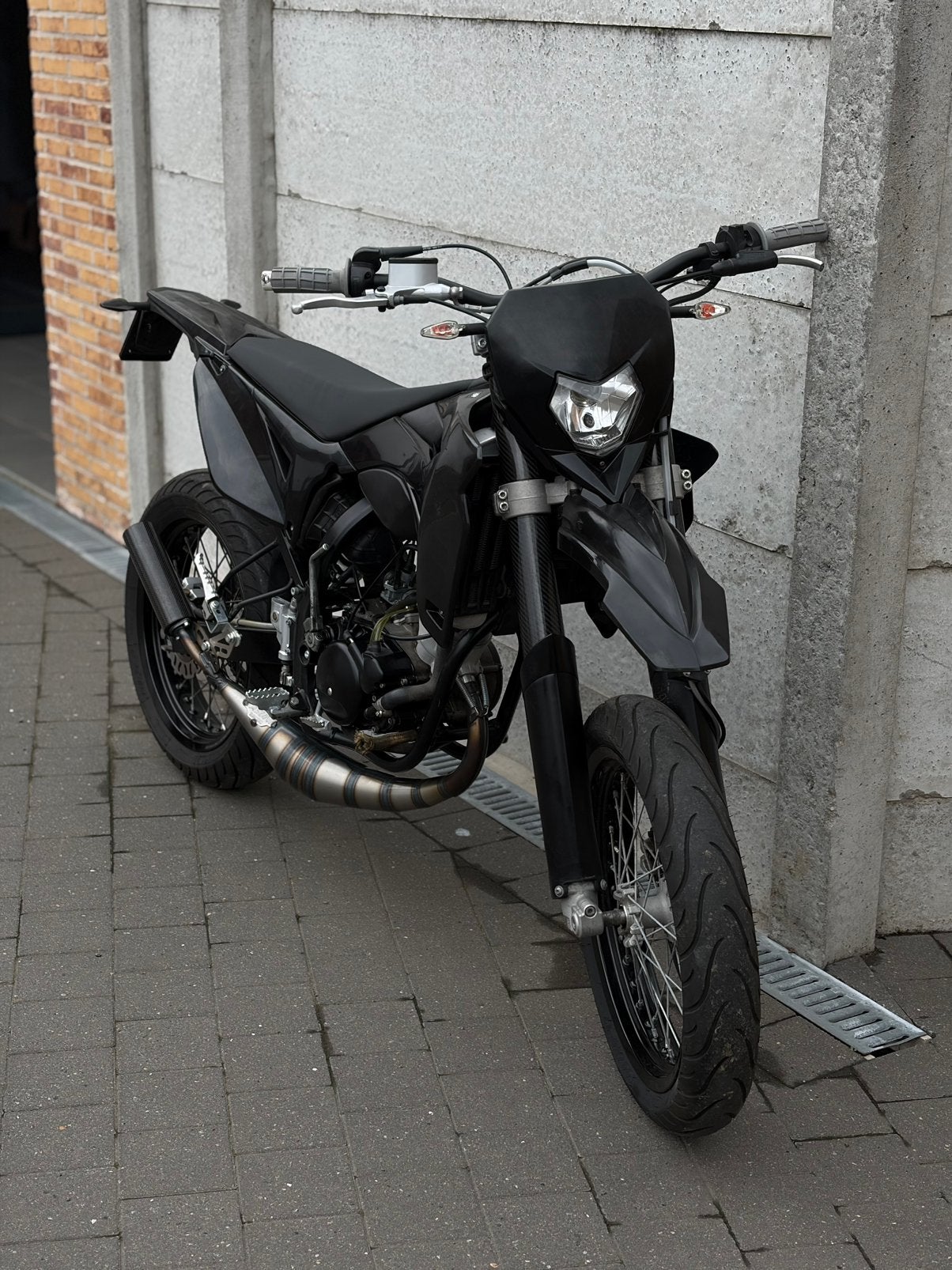 Sherco sm 50 rs blackmoon, Vélos & Vélomoteurs, Autres marques, 6 vitesses, Enlèvement, Utilisé