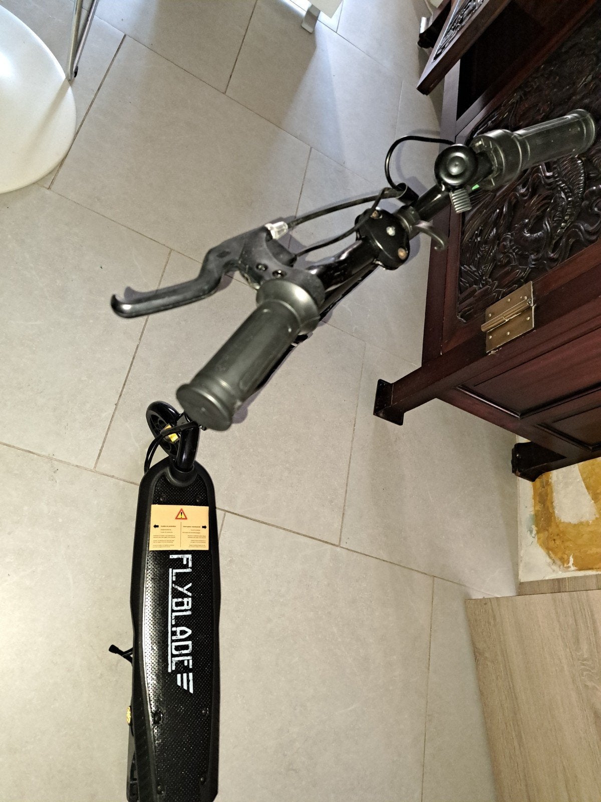 Trotinette Flyblade NEUVE, Enlèvement