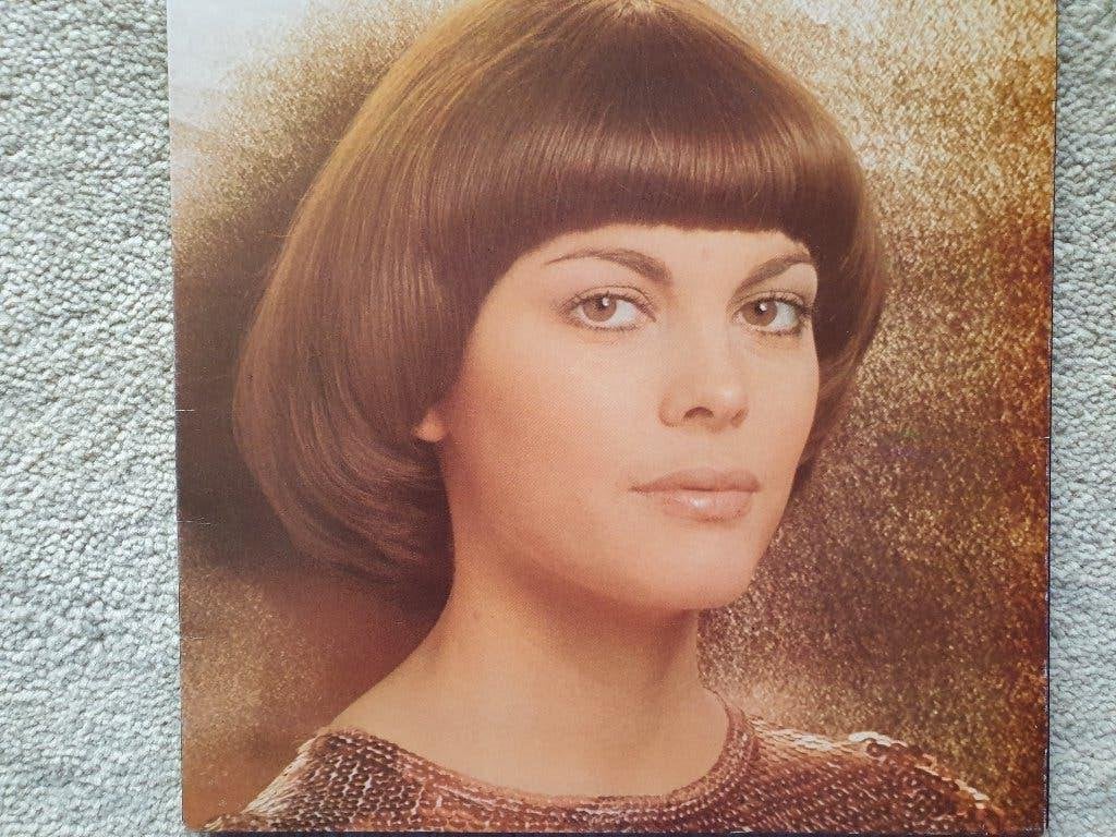 Mireille Mathieu : album, Enlèvement ou Envoi, Comme neuf, LP