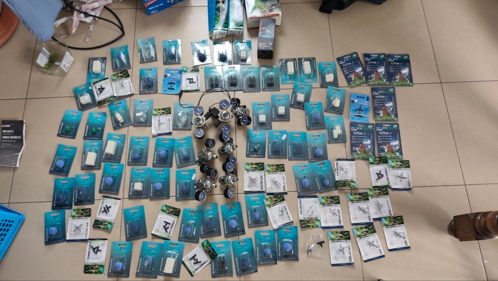Wegens stopzetting verkoop ik een collectie aquariumapparatu, Ophalen, JBL