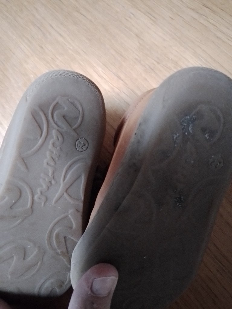 Schoenen naturina maat 22 baby, Ophalen, Schoenen