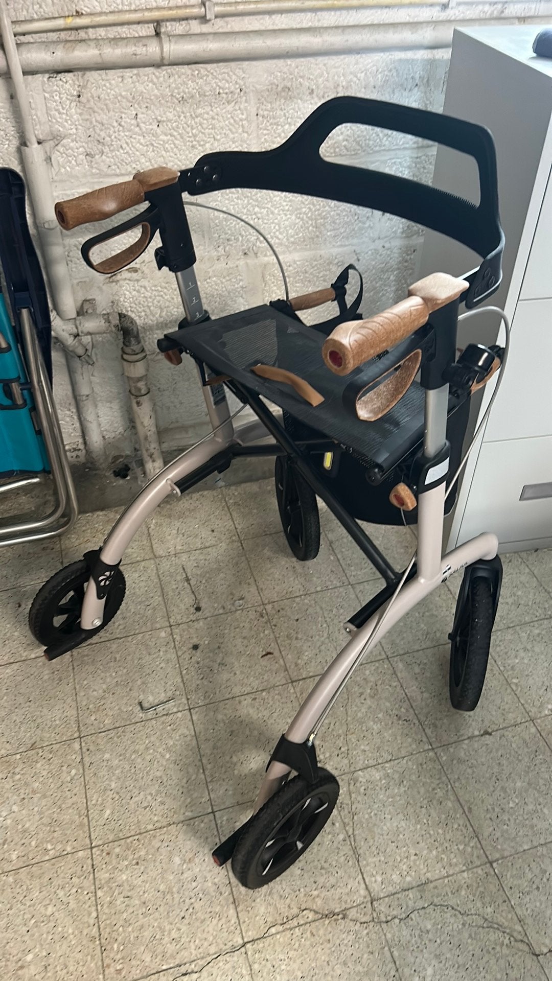 Rollator, Ophalen, Zo goed als nieuw