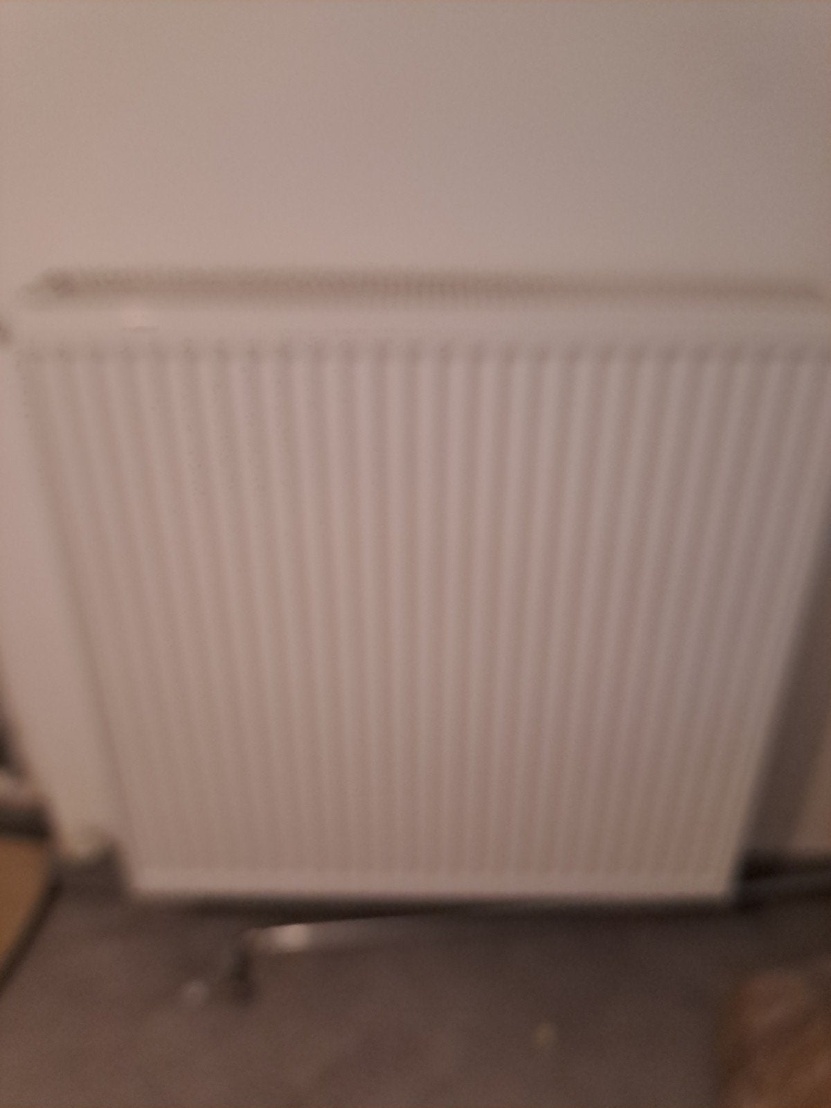 radiateur ADECON 9chauffage central avec c'est axcesoir, Enlèvement, Comme neuf, Radiateur