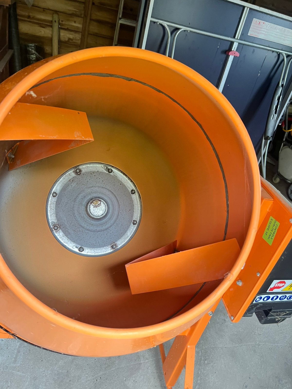 Betoneuse presque neuve 110 litre, Doe-het-zelf en Bouw, Ophalen, Zo goed als nieuw
