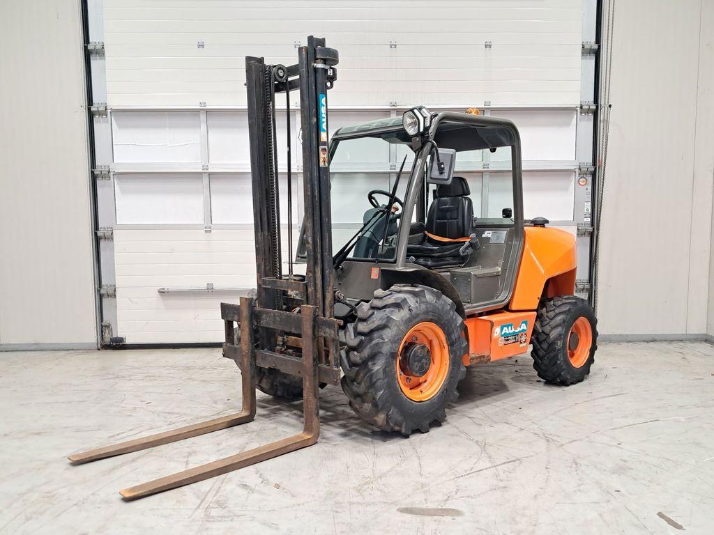 AUSA C251 HX4, Articles professionnels, Machines & Construction | Chariots élévateurs & Transport interne, 2000 à 3000 kg, Diesel