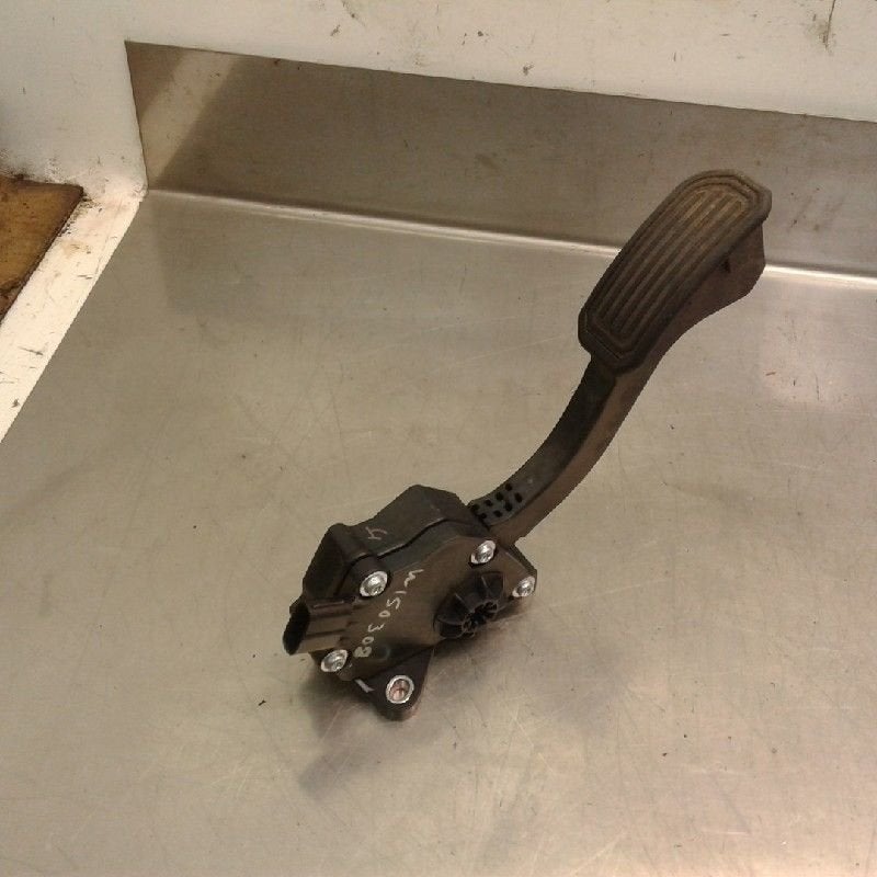 GASPEDAAL Toyota Prius Plus (ZVW4) (01-2011/-), Gebruikt, Toyota