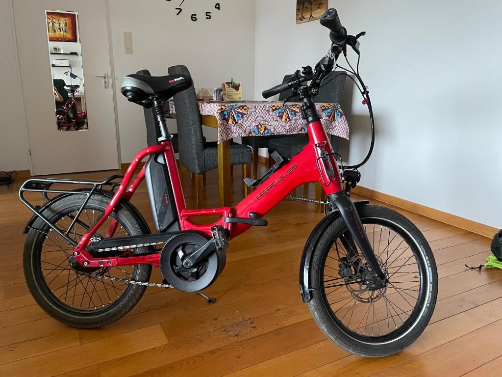 Velo electrique pliable Hercules Rob Fold F8, Vélos & Vélomoteurs, Vélos électriques, Autres marques, 47 à 51 cm, 50 km par batterie ou plus