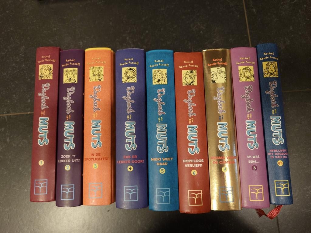 Boekenreeks dagboek van een muts, Ophalen, Zo goed als nieuw, Rachel Renée Russell, Fictie