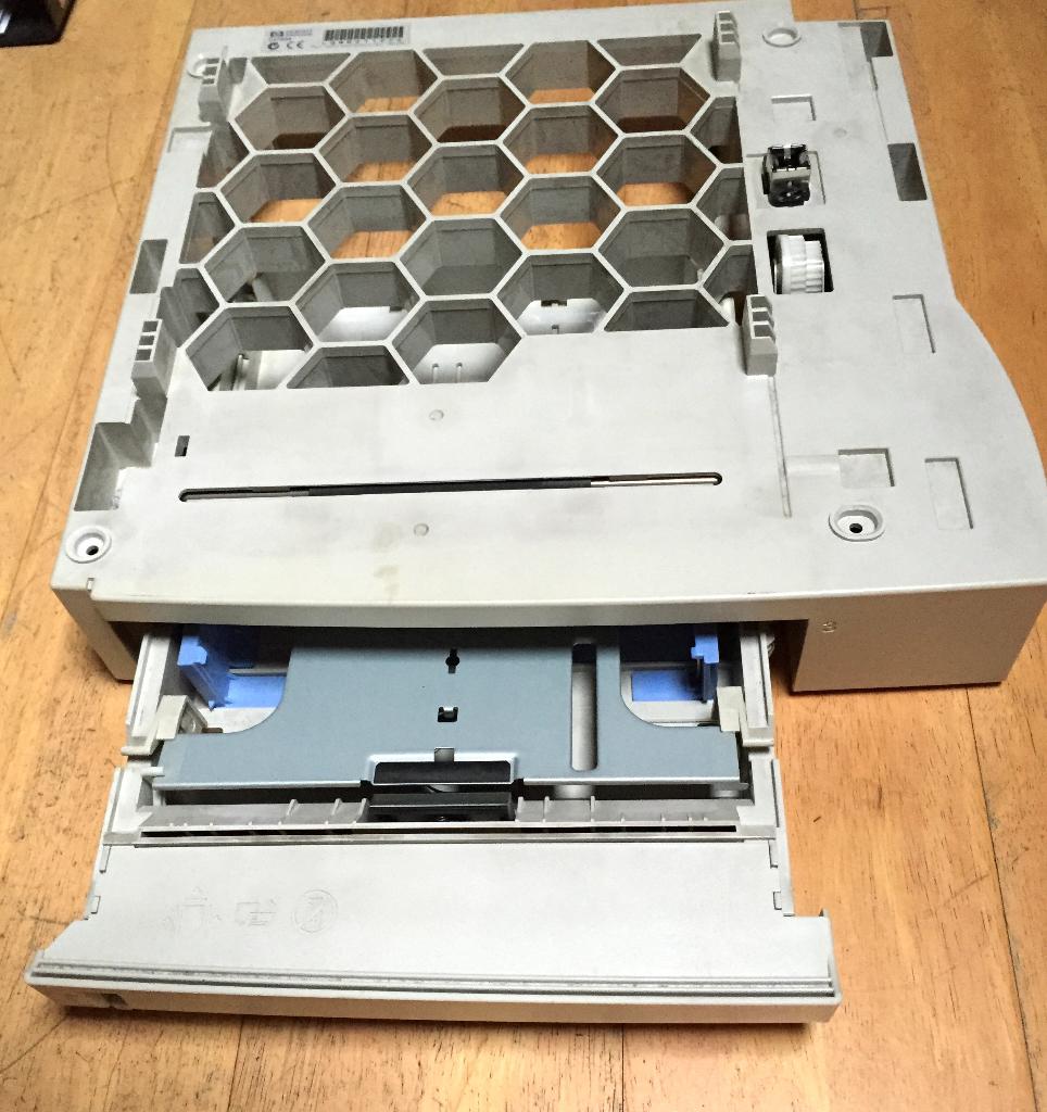 Voor HP Laserjet 2100, 2200 & 2300: extra papierlade 250 pag, Ophalen of Verzenden, Zo goed als nieuw, Overige typen, HP